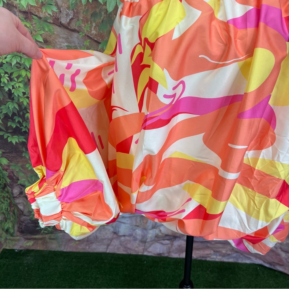 FANCY DREAM Oversized Multicolor Off the Shoulder Resort Blouse, S (Runs Large) - Picture 9 of 14